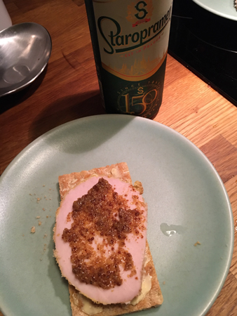 Julknäcke med kalkon och Staropramen