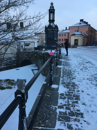 Mellan Saluhallen och Upplandsmuseet