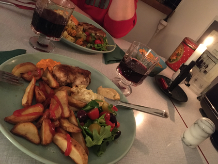 Kycklingmiddag med klyftor o grönsaker