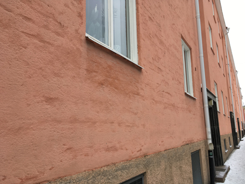 Rosa hus på Salagatan