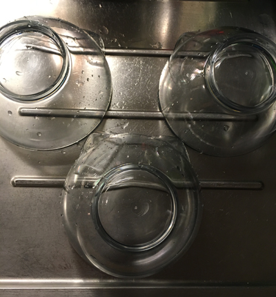 Katternas nya skålar