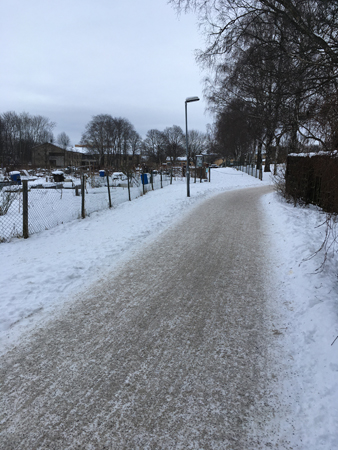 Sandad gångbana i Höganäsparken