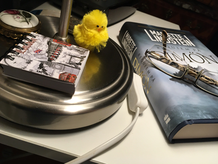 Påskpyntat i sovrummet