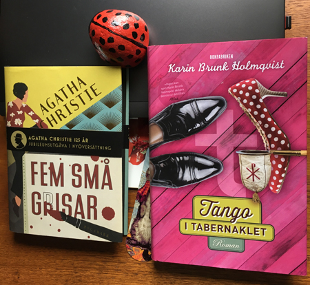 Böckerna Fem små grisar och Tango i tabernaklet