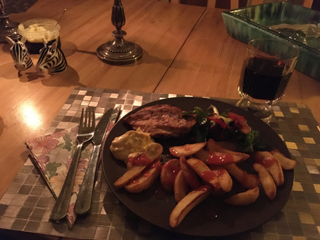 Kyckling och klyftpotatis