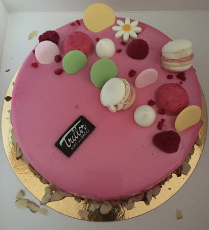 Rosa tårta från Triller