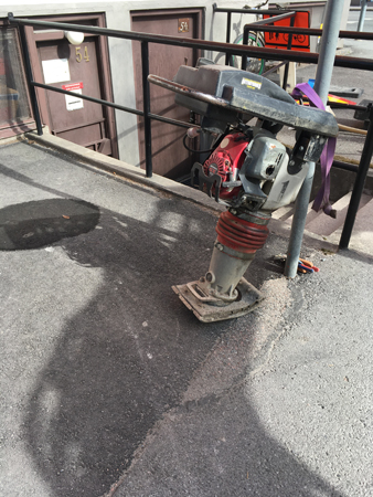 Maskin vid vägarbete