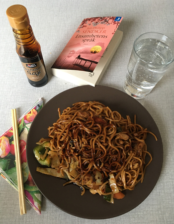 Kycklingwok och Ensamhetens språk