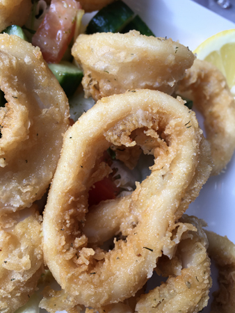 Friterade kalamares Akropolis