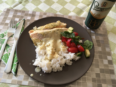 Lax i dill o citronsås ris grönsaker Staropramen