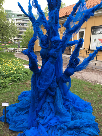 Konstverket Förmödrarnas eko av Eva Högberg