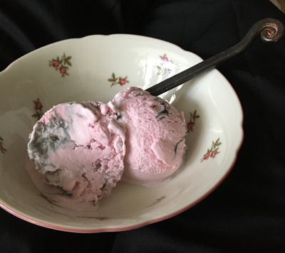 Hallon o lakritsglass