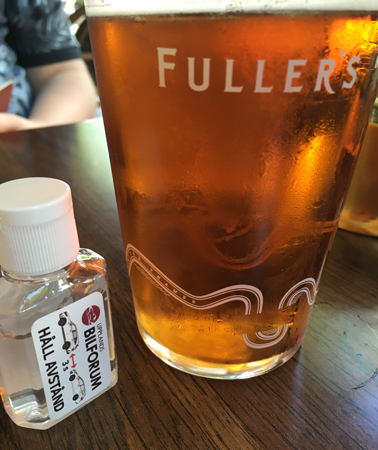 Handsprit och London Pride öl
