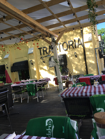 Trattoria Alessandros nya utservering