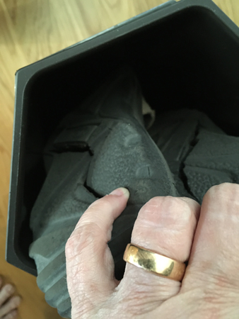 Mina trasiga gamla sandaler