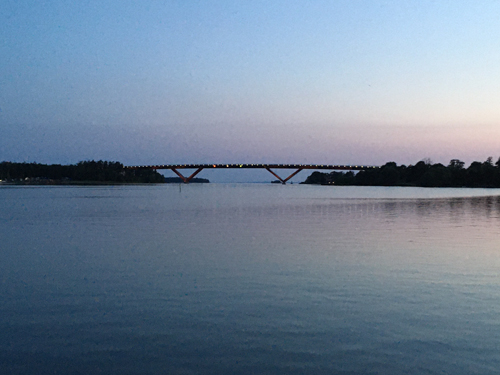 Motalabron fredag kväll