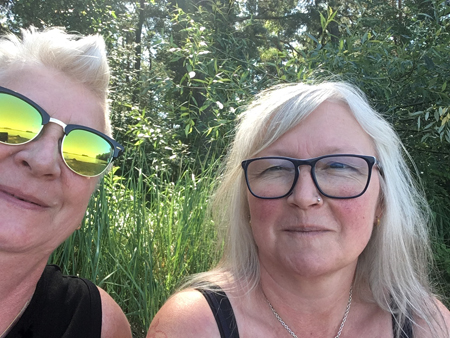 Jag och Anna på stranden i Pariserviken