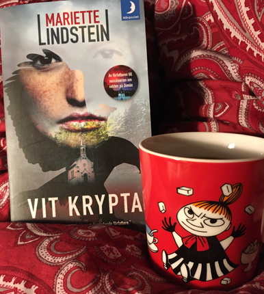 Boken Vit krypta och kaffe på sängen