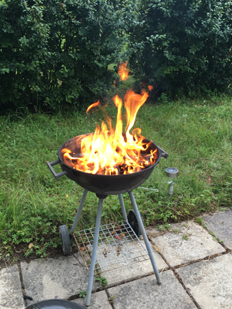 Grillen är tänd