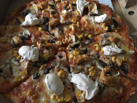 Pizza från Pizzabakeren