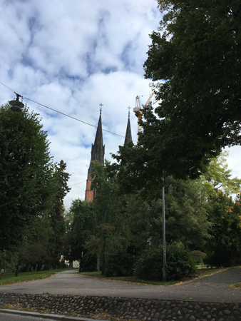 Domkyrkotornen sedda från St Olofsgatan