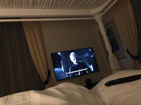 TV från sängen Gimo