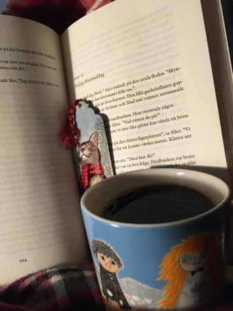 Bokuppslag fredag eftermiddag och kaffe på sängen