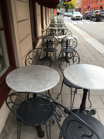 Tomt på Ofvandahls uteservering