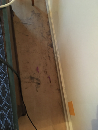 Damm bakom mammas brudkista