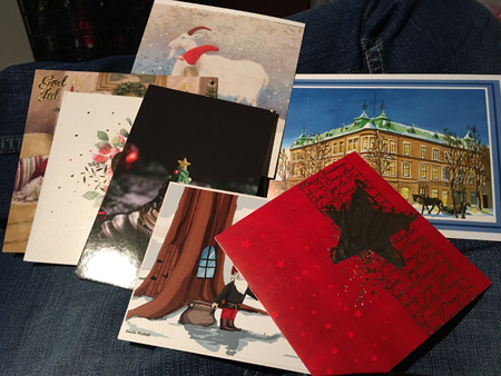 Sju julkort kom den 28 december 2021