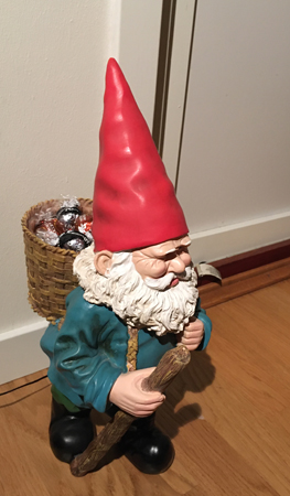 Keramiktomte med godis