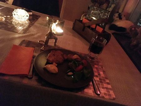 Kyckling potatis grönsaker sås ett glas Johanna