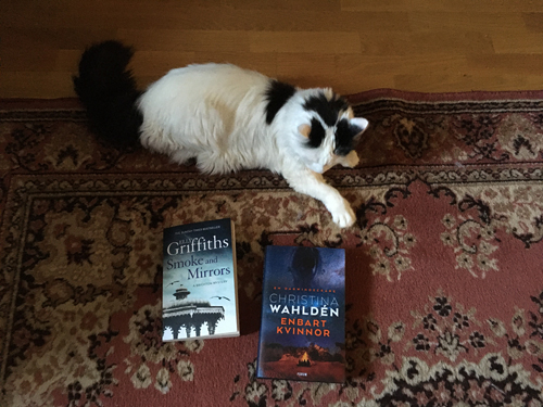 Citrus och böckerna Smoke and Mirrors och Enbart kvinnor