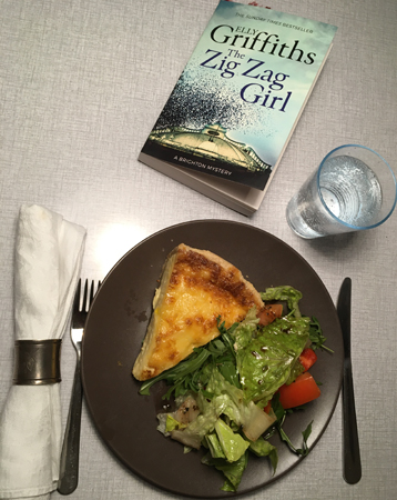 The Zig Zag Girl ostpaj och sallad