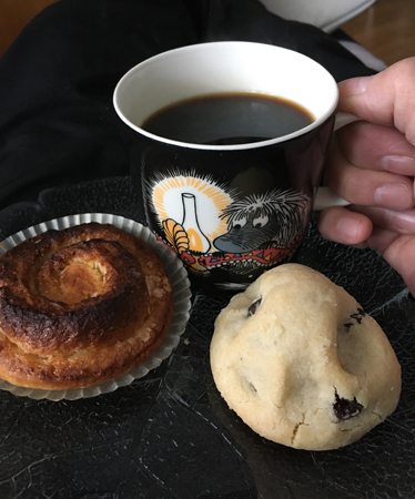 Bulle by Anna och russintopp by Triller kaffe