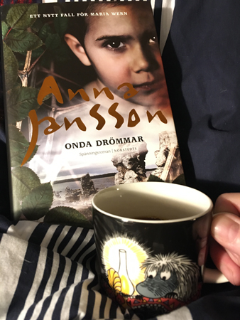 Onda drömmar och kaffe på sängen Onda drömmar och kaffe på sängen