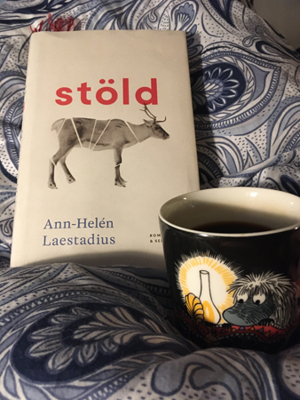 Boken Stöld och kaffe på sängen