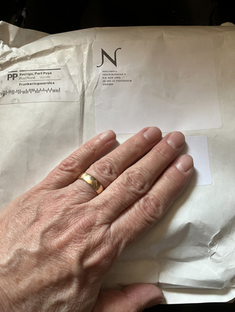 Paket från Norstedts