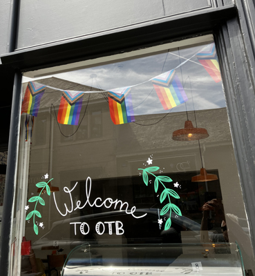 Outside the box OTB i Ilkley