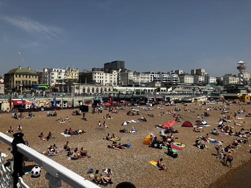 Solbadare Brighton beach