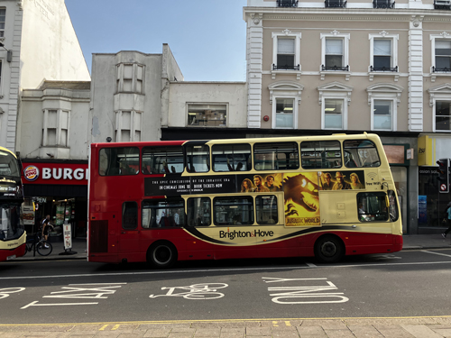 Dubbeldäckarbuss Brighton Hove