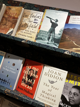 Personalens val bl a Tove Janssonbok Daunt Books Cheapside