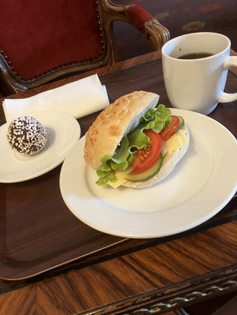 Lördagsfika på Storken