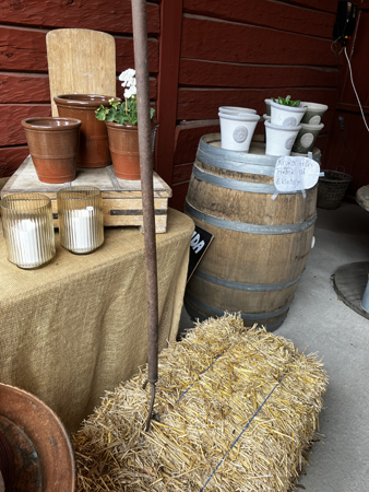 Krukor hö och högaffel