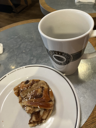 Halvdan fika på Espresso House
