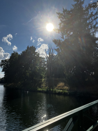 Solen vid Treöresbron