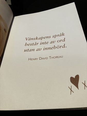 Vänskapens språk citat av Henry David Thoreau Vänskapens språk citat av Henry David Thoreau
