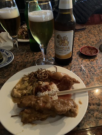 Öl och asiatisk buffé på Java