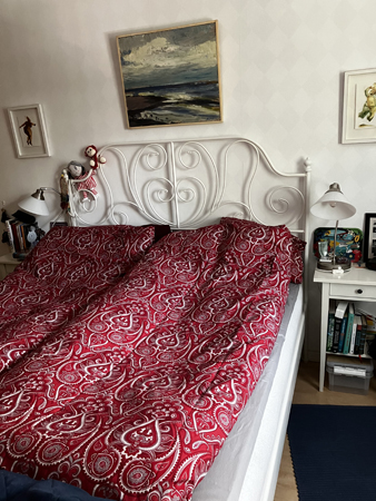 Renbäddat medröda paisleymönstrade lakan i percale