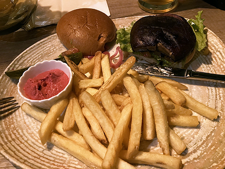 Portobelloburgare strips dip Brasseri Kanalparken